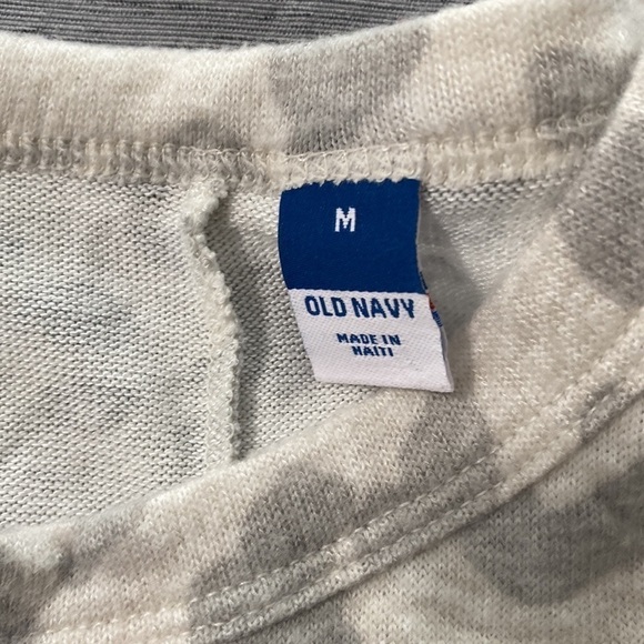 Old Navy Womens Animal Print Long Sleeve Cozy Oversized Soft Top Sweater Size M - Picture 6 of 11